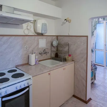 Top Location Koloni * וארנה